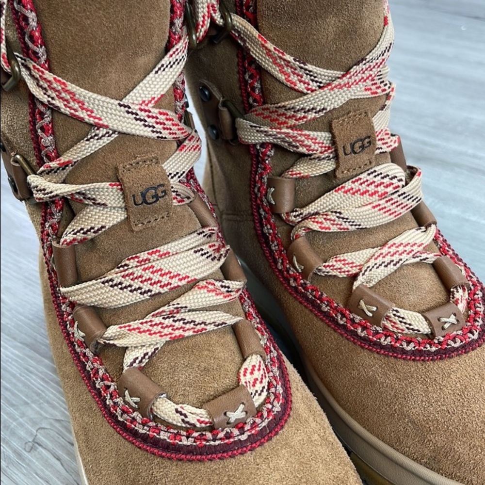 🍁 UGG 🍁 CLASSIC WEATHER HIKER HI BOOTS - Picture 8 of 16
